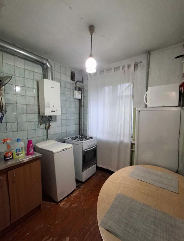 Квартира, 1-кімн., Харьков, Павлово Поле, 23 Августа