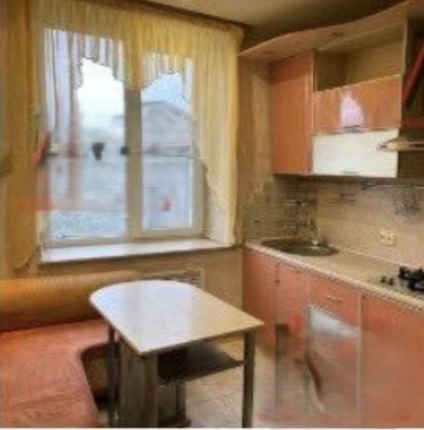 Квартира, 4-кімн., Харьков, Центр, Героев Харькова пр-т