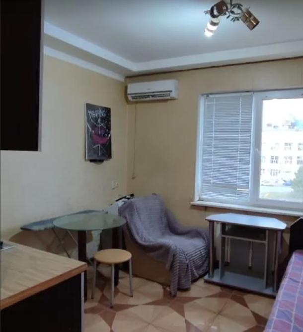 Купить гостинка, Харьков, Спортивная метро, Дмитрия Коцюбайло (Державинская)