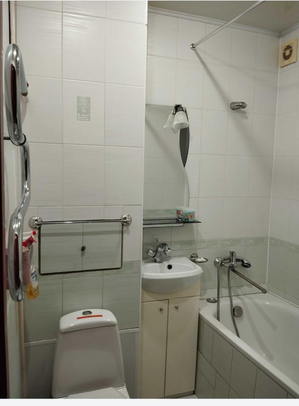 Квартира, 1-кімн., Харьков, Новые Дома, Байрона пр. (Героев Сталинграда пр.)