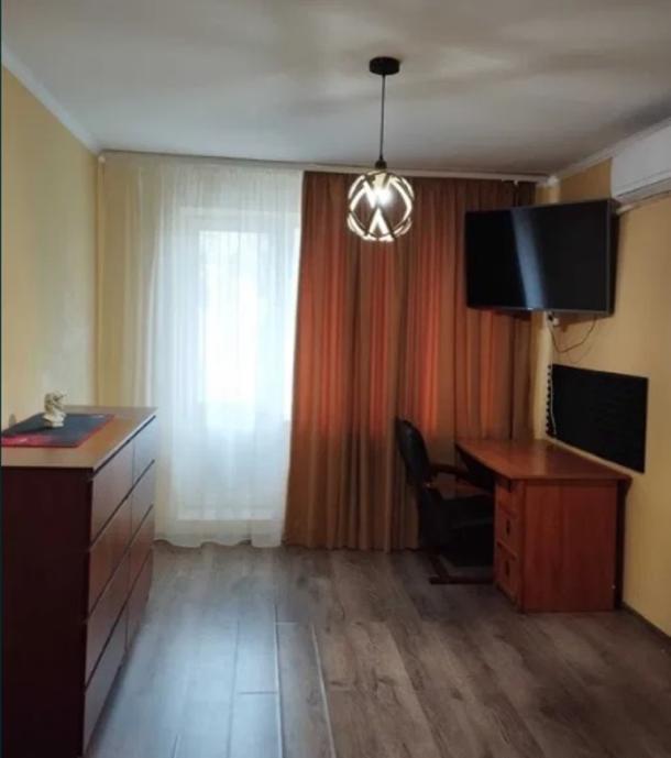 Квартира, 1-кімн., Харьков, 603м/р, Тракторостроителей просп.