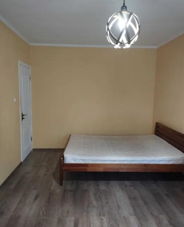 Квартира, 1-кімн., Харьков, 603м/р, Тракторостроителей просп.