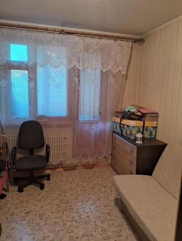 Квартира, 3-кімн., Харьков, Новые Дома, Каденюка (Танкопия)