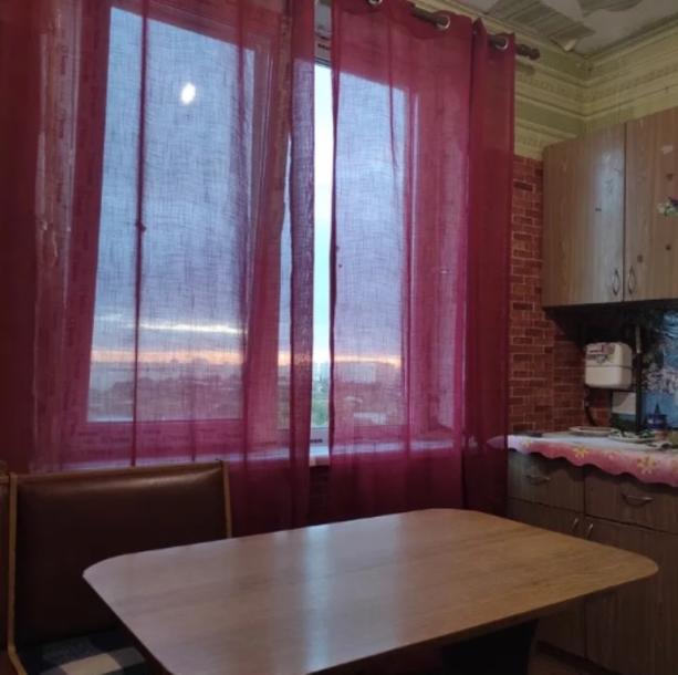 Квартира, 1-кімн., Харьков, 607м/р, Валентиновская