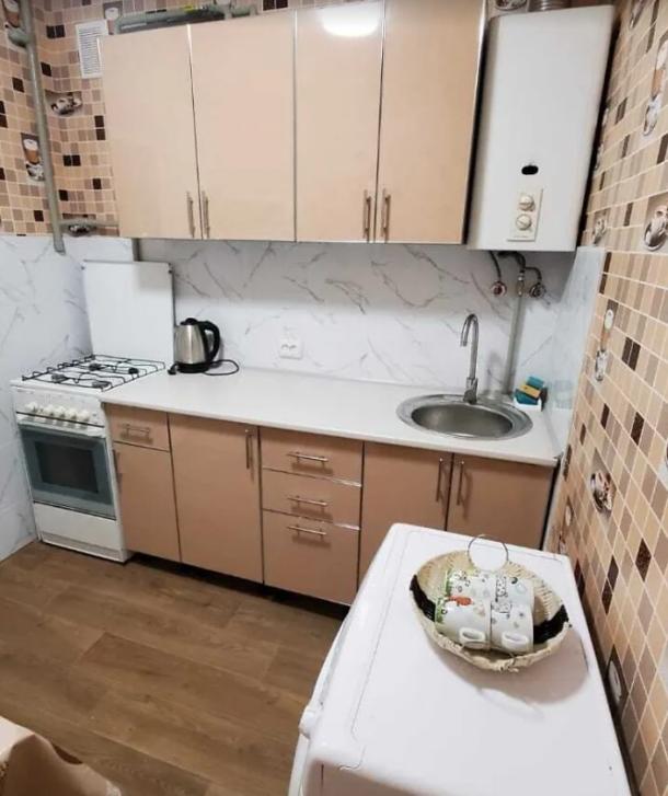 Квартира, 1-кімн., Харьков, Павлово Поле, 23 Августа