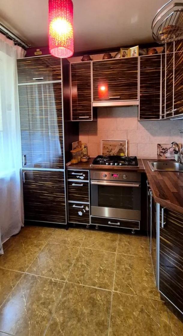 Квартира, 3-кімн., Харьков, Алексеевка, Победы пр.