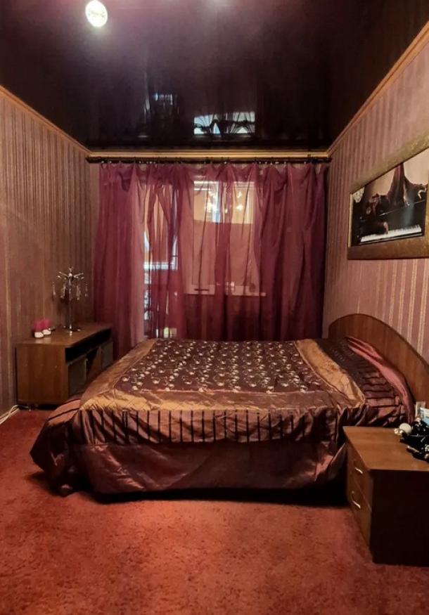 Квартира, 3-кімн., Харьков, Алексеевка, Победы пр.