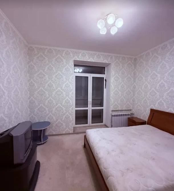 Квартира, 2-кімн., Харьков, Нагорный, Динамовская