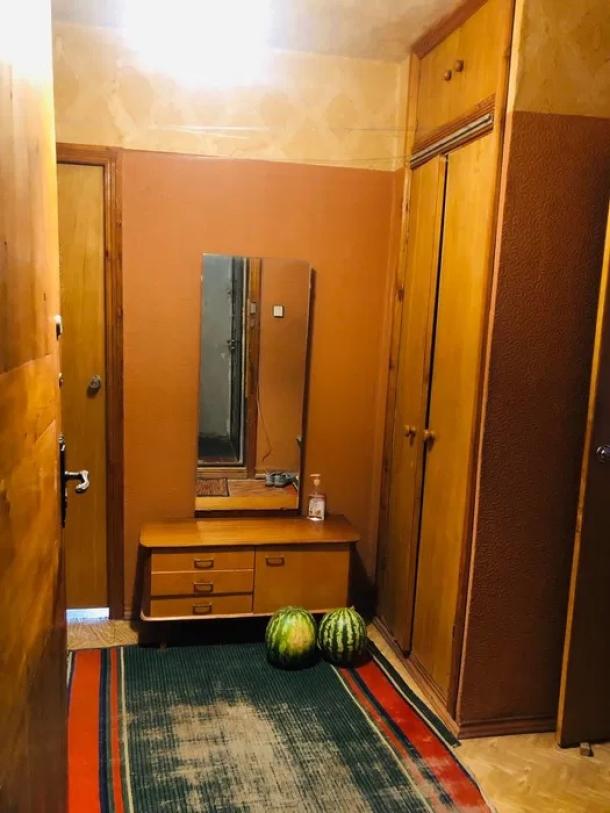 Квартира, 2-кімн., Харьков, 522м/р, Валентиновская