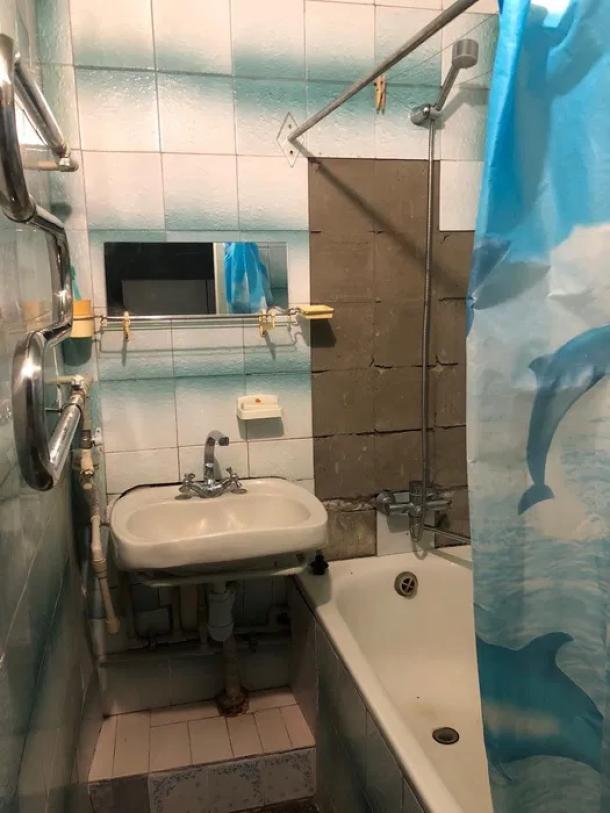 Квартира, 2-кімн., Харьков, 522м/р, Валентиновская