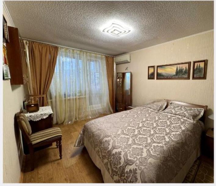 Квартира, 3-кімн., Харьков, 520м/р, Владислава Зубенко (Тимуровцев)