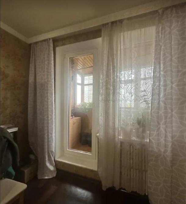 Квартира, 1-кімн., Харьков, 626м/р, Амосова