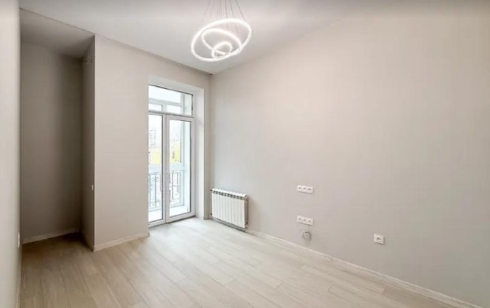 Квартира, 4-кімн., Харьков, Госпром, Культуры (Калинина, Свердлова, Советская Советский 3 пер.)