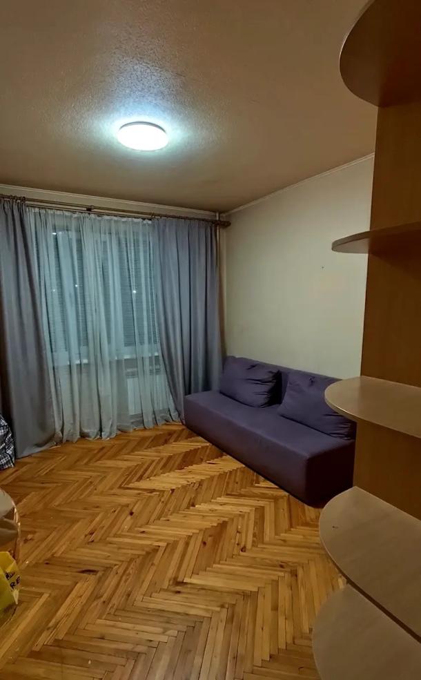 Квартира, 3-кімн., Харьков, 522м/р, Академика Барабашова