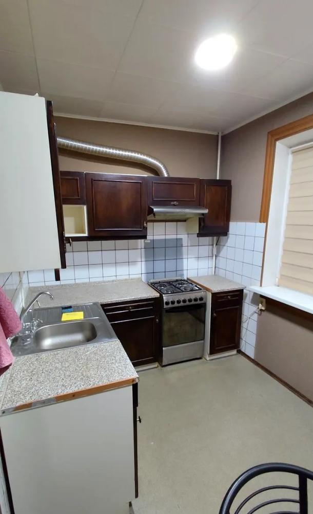 Квартира, 3-кімн., Харьков, 522м/р, Академика Барабашова