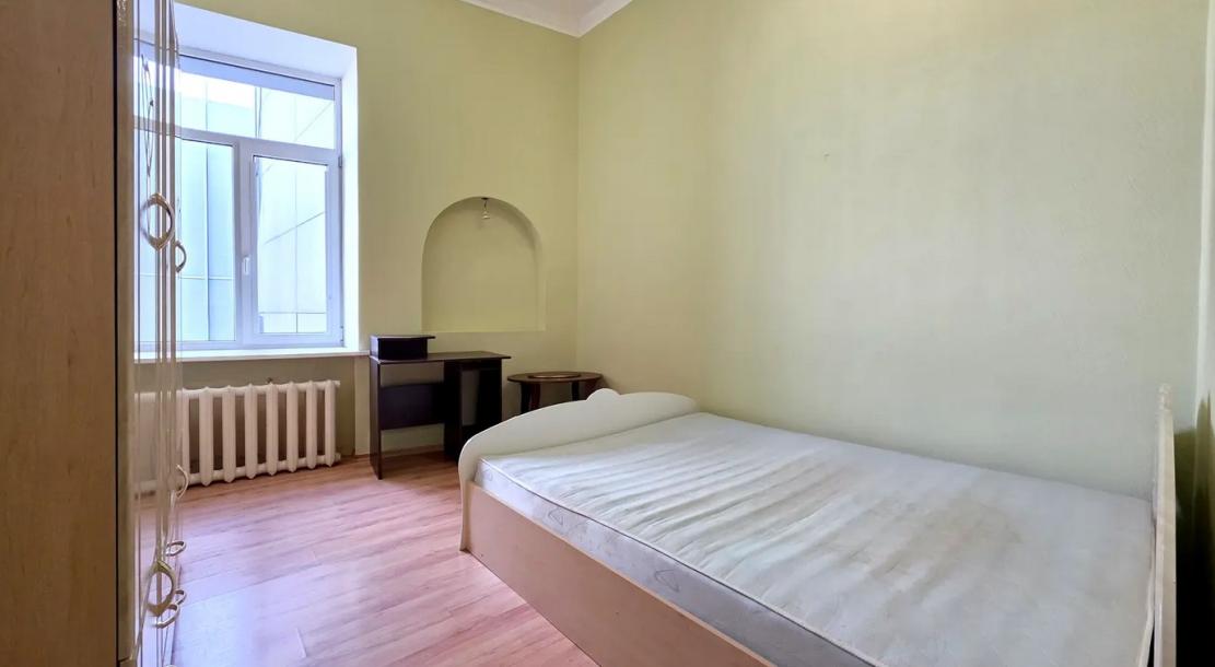 Квартира, 2-кімн., Харьков, Нагорный, Сумская