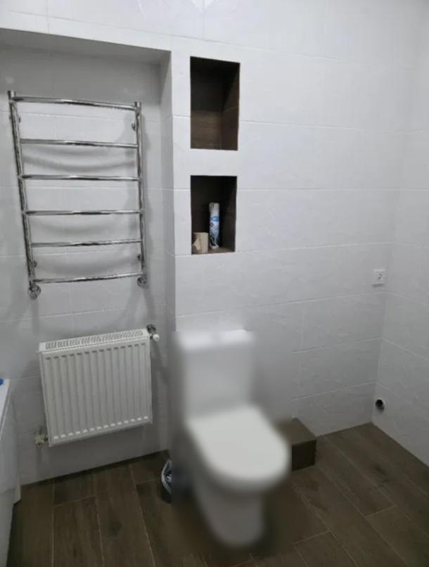 Квартира, 3-кімн., Эсхар, Чугуевский район, Рождественская (Энгельса, Кирова)