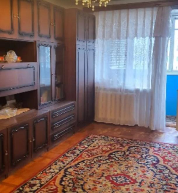 Квартира, 3-кімн., Харьков, Павловка, Клочковская