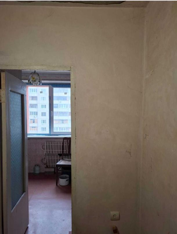 Квартира, 3-кімн., Харьков, 1 Северная Салтовка, Леся Сердюка (Командарма Корка)