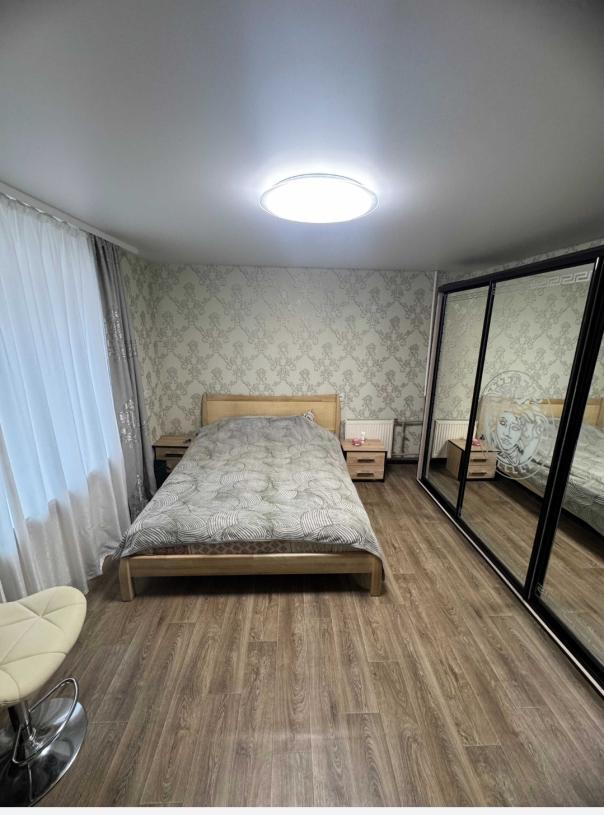 Квартира, 2-кімн., Харьков, Завод Шевченко, Академика Богомольца