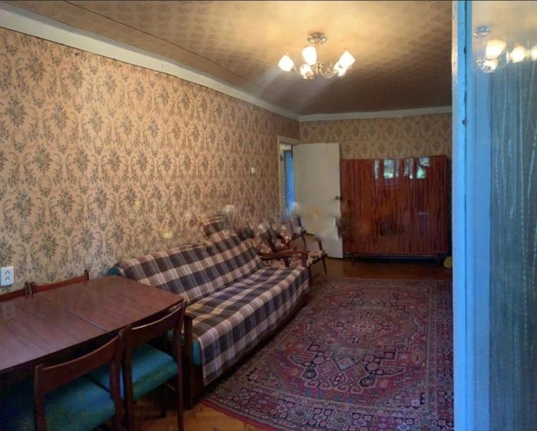 Квартира, 3-кімн., Харьков, 608м/р, Гвардейцев Широнинцев