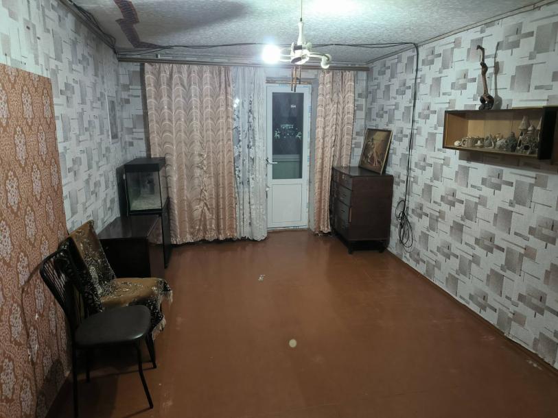 Квартира, 3-кімн., Харьков, Докучаевское, Докучаева