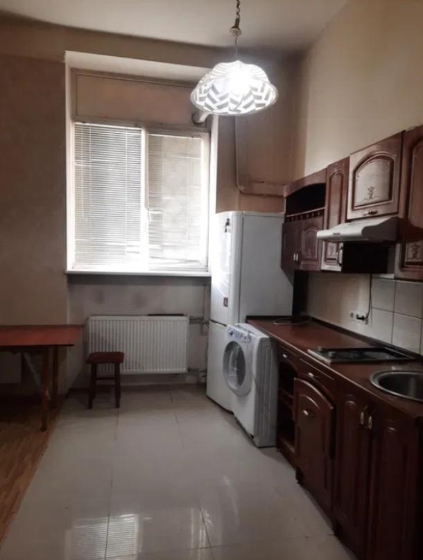 Квартира, 2-кімн., Харьков, Гагарина метро , Аэрокосмический просп. (Гагарина проспект)