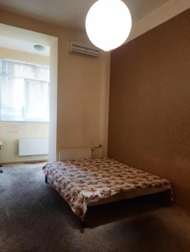 Квартира, 2-кімн., Харьков, Гагарина метро , Аэрокосмический просп. (Гагарина проспект)