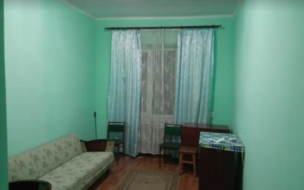 Купить гостинка, Харьков, Гагарина метро, Аэрокосмический просп. (Гагарина проспект)