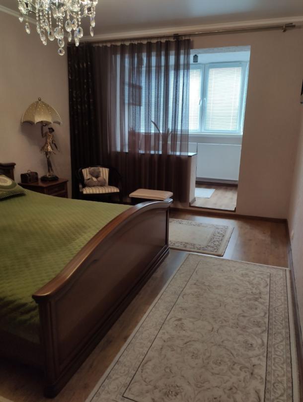 Квартира, 2-кімн., Харьков, Павловка, Лопанская ул.