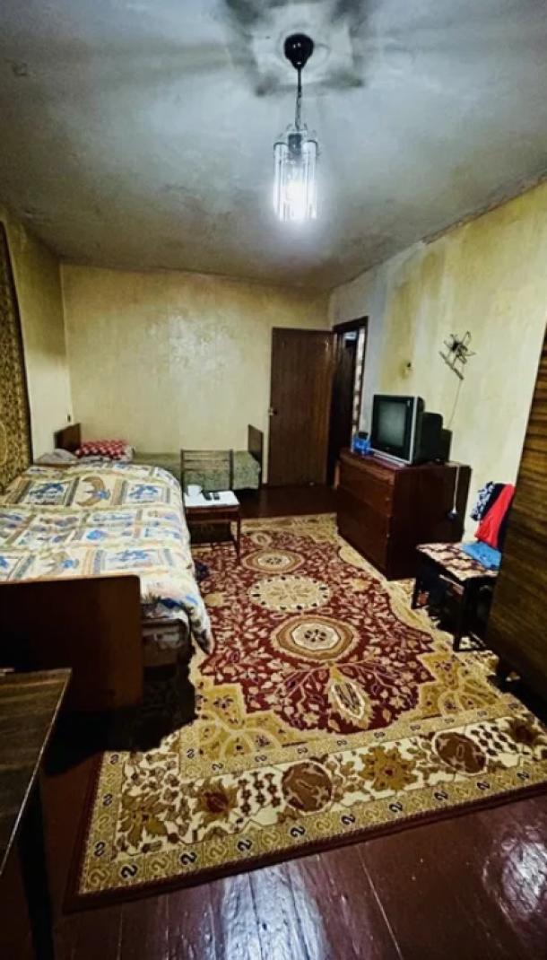 Квартира, 3-кімн., Харьков, 605м/р, Тракторостроителей просп.