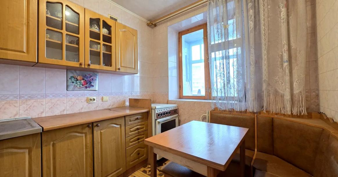 Квартира, 1-кімн., Харьков, Гагарина метро , Аэрокосмический просп. (Гагарина проспект)