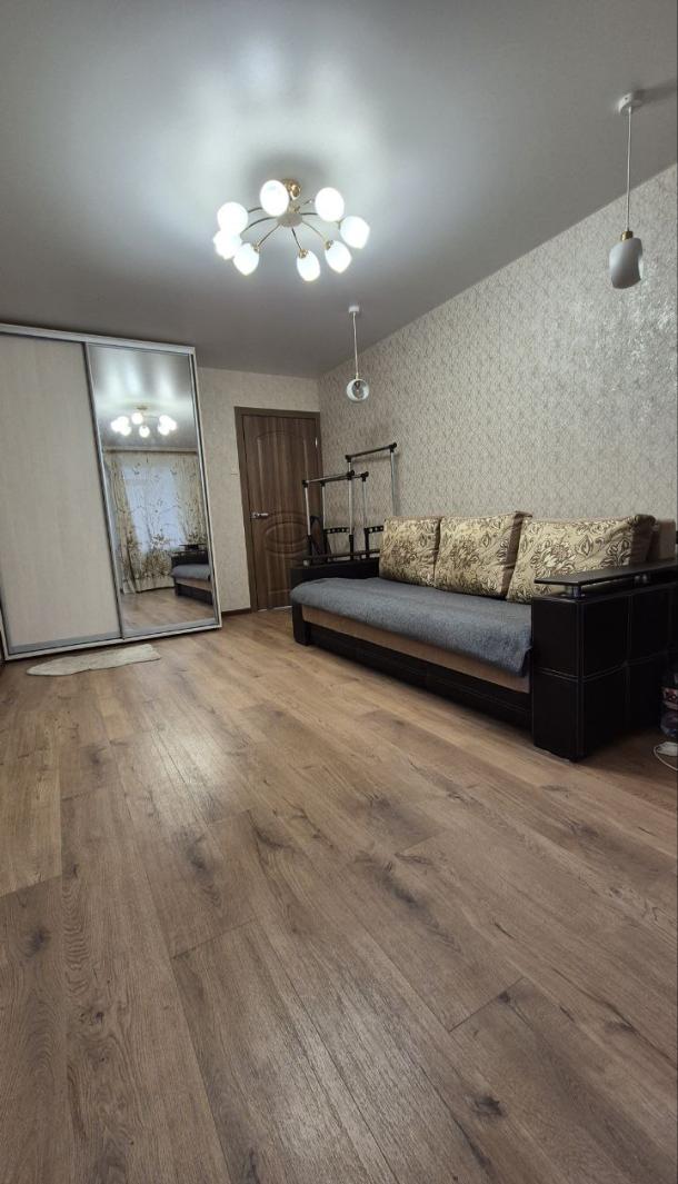 Квартира, 1-кімн., Харьков, Алексеевка, Победы пр.