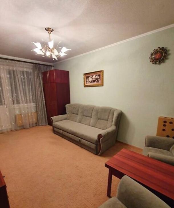 Квартира, 3-кімн., Харьков, Алексеевка, Ахсарова