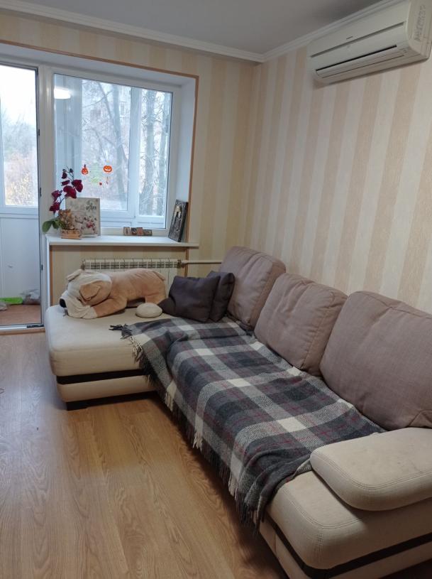 Квартира, 3-кімн., Харьков, Павлово Поле, Александра Олеся (Есенина)