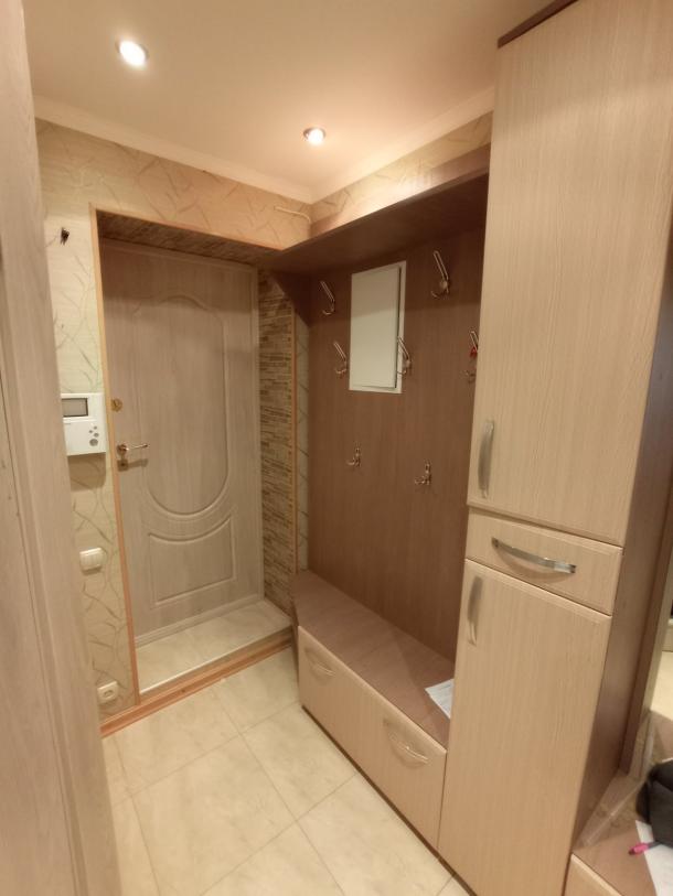 Квартира, 3-кімн., Харьков, Павлово Поле, Александра Олеся (Есенина)