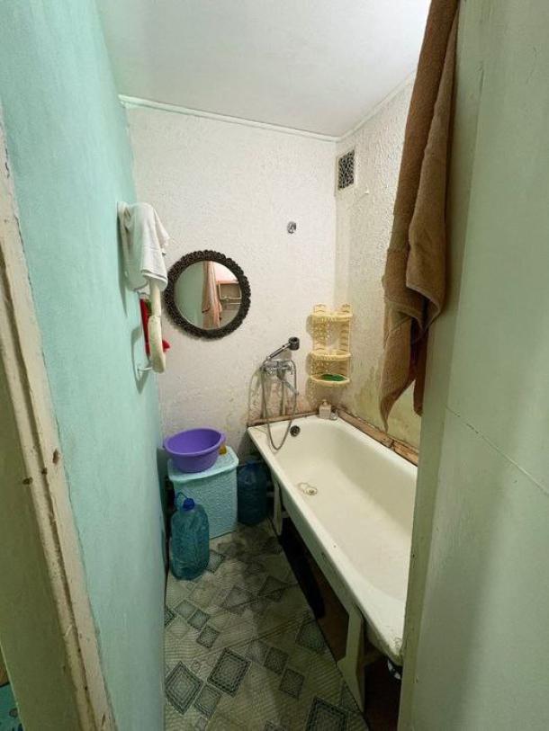 Квартира, 2-кімн., Харьков, 607м/р, Тракторостроителей просп.