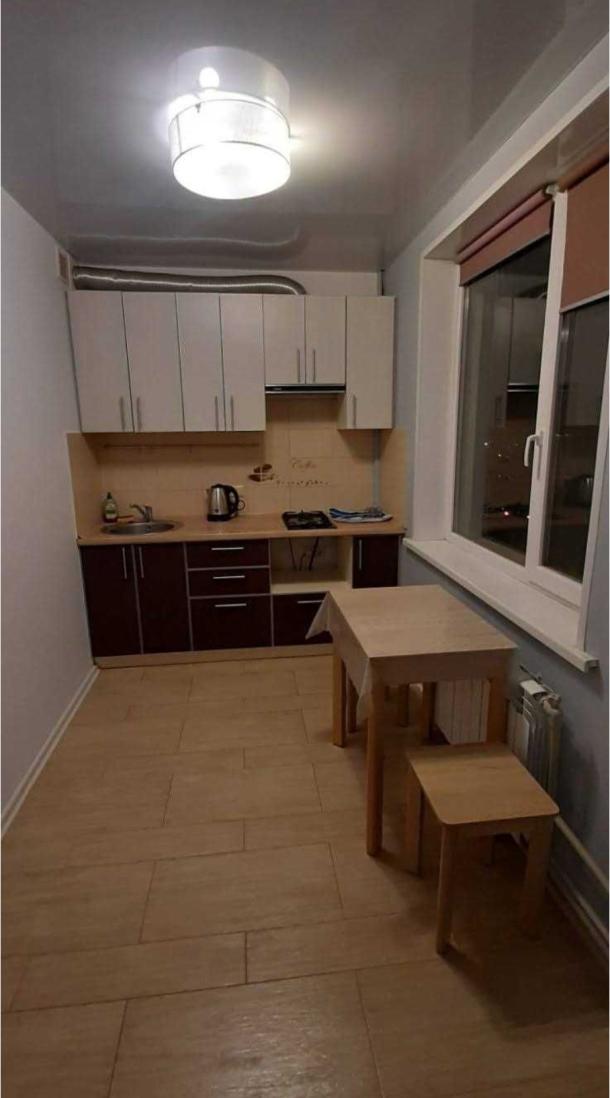 Квартира, 2-кімн., Харьков, 520м/р, Академика Павлова