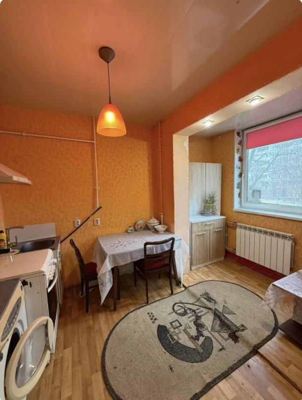 Квартира, 1-кімн., Харьков, 3 Северная Салтовка, Метростроителей