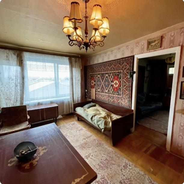 Квартира, 3-кімн., Харьков, Госпром, Культуры (Калинина, Свердлова, Советская Советский 3 пер.)