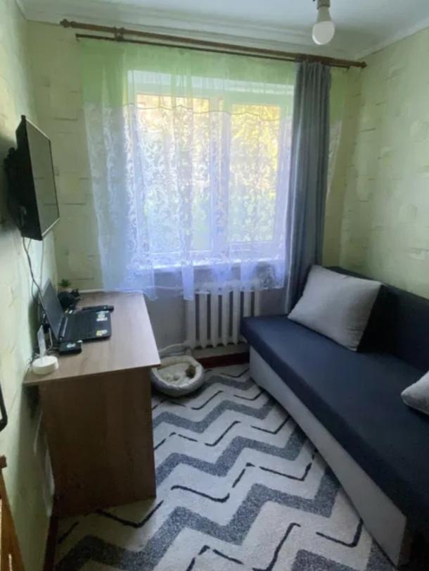 Квартира, 3-кімн., Липковатовка, Харьковский район, Молодежная