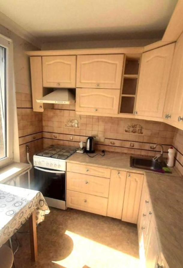 Квартира, 1-кімн., Харьков, Павлово Поле, 23 Августа