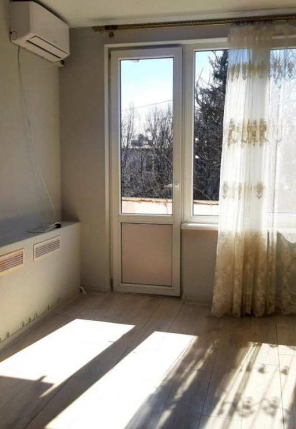 Квартира, 1-кімн., Харьков, Павлово Поле, 23 Августа