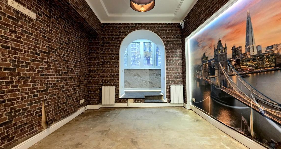 Квартира, 3-кімн., Харьков, Центр, Павловская пл. (Р.Люксембург пл.)