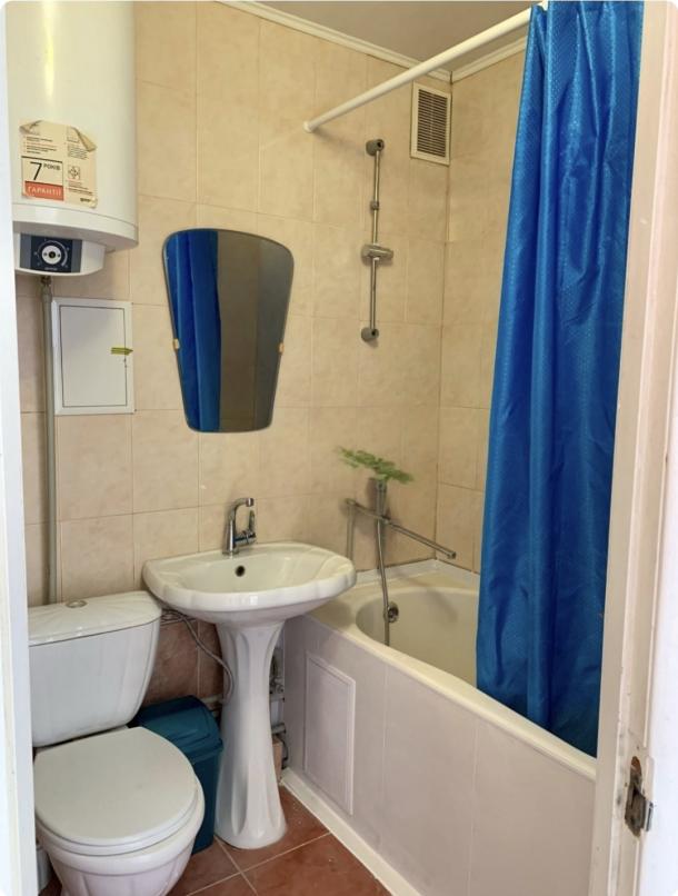 Квартира, 1-кімн., Харьков, Павлово Поле, Александра Олеся (Есенина)