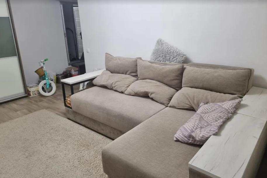 Квартира, 2-кімн., Харьков, 522м/р, Валентиновская