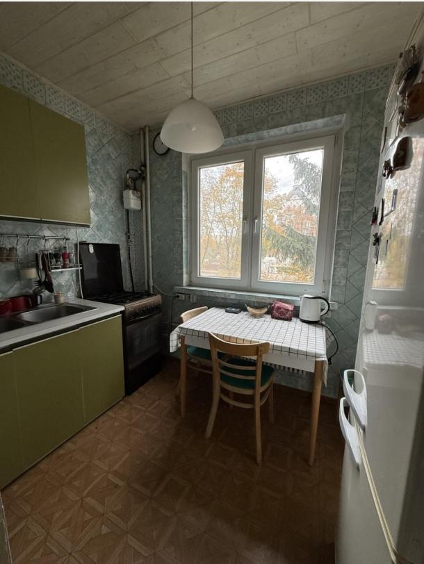 Квартира, 4-кімн., Харьков, 656м/р, Гвардейцев Широнинцев