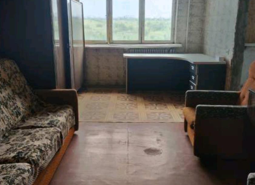 Квартира, 4-кімн., Харьков, 606Ам/р, Валентиновская