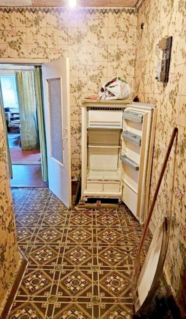 Квартира, 3-кімн., Печенеги, Чугуевский район