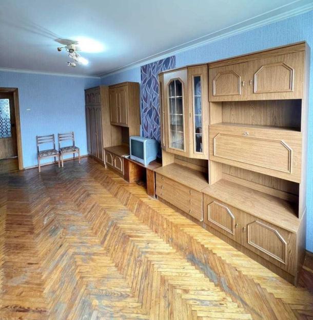 Квартира, 2-кімн., Харьков, 605м/р, Гвардейцев Широнинцев